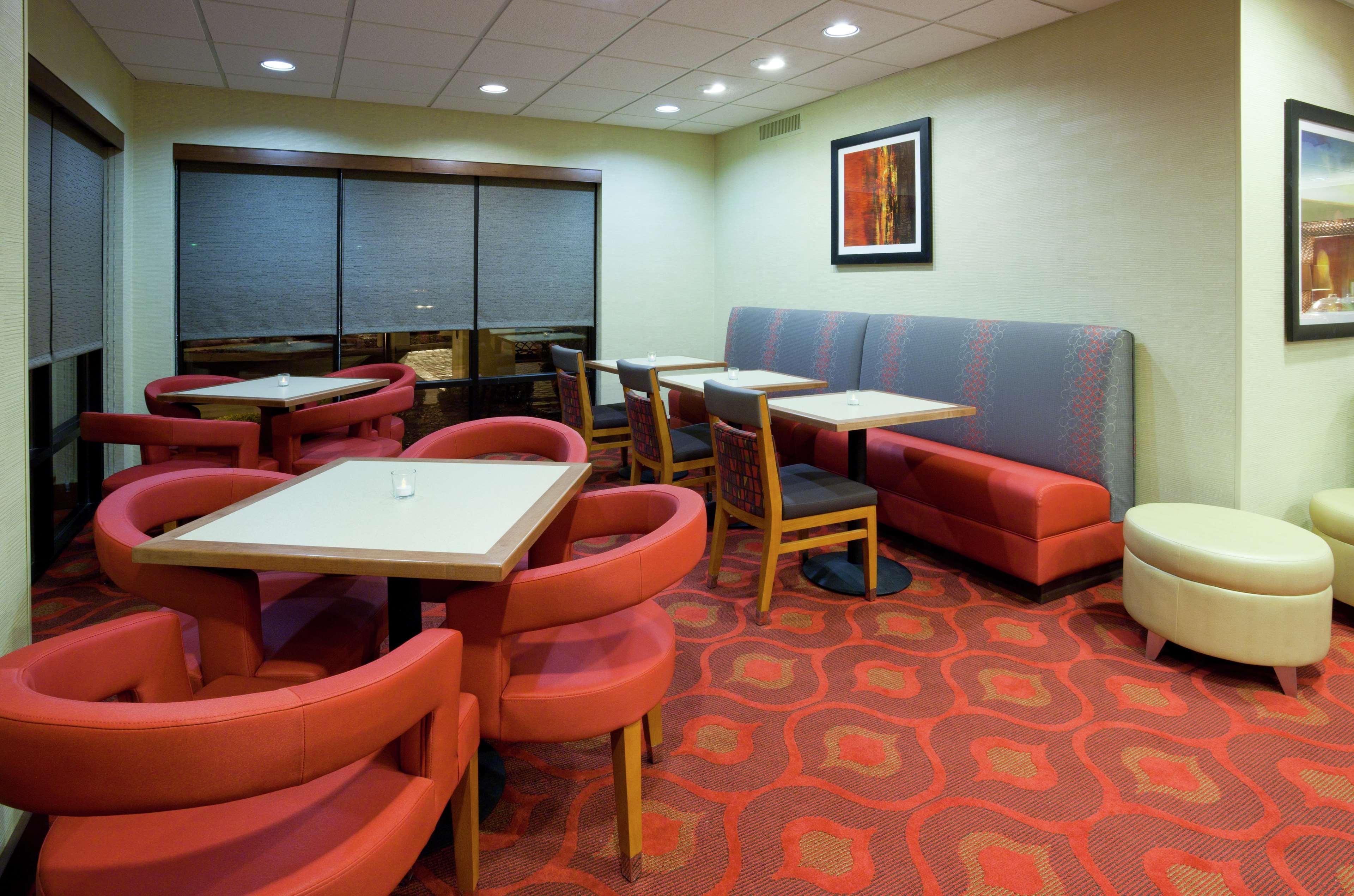 Hampton Inn Rockford Exteriér fotografie